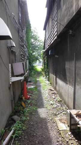 狭い路地